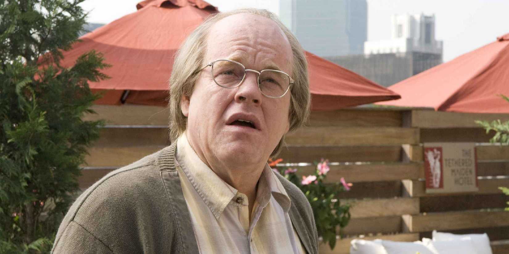 Caden looking up with a shocked expression in Synecdoche, New York.